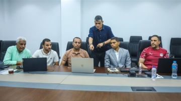 أوسكار يراجع تحكيم الدوري مع 4 حكام أوسكار يراجع تحكيم الدوري مع 4 حكام