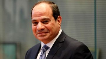 الرئيس السيسي يصدق على قانون تنظيم بعض الأحكام الخاصة بملكية الدولة الرئيس السيسي يصدق على قانون تنظيم بعض الأحكام الخاصة بملكية الدولة