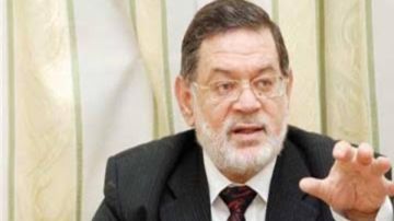 ثروت الخرباوي يكشف منهج الإخوان في فرض الطاعة المطلقة على أعضائه ثروت الخرباوي يكشف منهج الإخوان في فرض الطاعة المطلقة على أعضائه