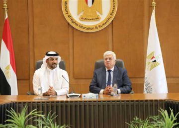 وزير التعليم العالي يبحث سبل التعاون مع رئيس جامعة الشارقة ونائب حاكم الإمارة