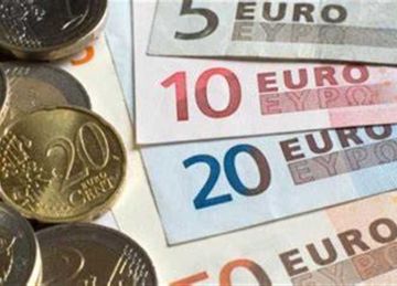 انخفاض العملة الأوروبية.. سعر اليورو مقابل الجنيه اليوم الأحد 10-8-2025 في البنوك انخفاض العملة الأوروبية.. سعر اليورو مقابل الجنيه اليوم الأحد 10-8-2025 في البنوك