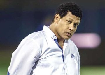 علاء عبدالعال ينتقد ريبيرو بعد التعادل مع الأهلي