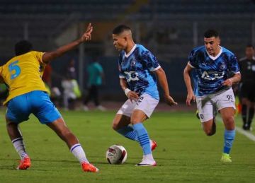 المصري يحافظ على صدارة الدوري بتعادل أمام بيراميدز المصري يحافظ على صدارة الدوري بتعادل أمام بيراميدز