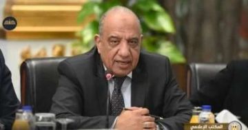 بعد تعرضه لحادث مروري.. انتهاء الفحوصات الطبية لوزير الكهرباء خلال ساعة استعدادا لمغادرة المستشفى