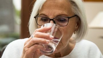 جفاف الفم أسباب وحلول .. ومتى يستدعي زيارة الطبيب؟