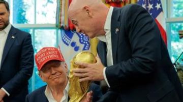 نسخة استثنائية.. ترامب يكشف موعد قرعة مونديال 2026