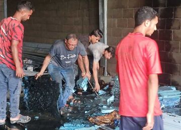 السيطرة على حريق مخلفات مصنع بالمنطقة الاستثمارية في بنها السيطرة على حريق مخلفات مصنع بالمنطقة الاستثمارية في بنها