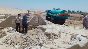 بتوجيهات من محافظ بني سويف.. استجابة عاجلة لوقف تسرب مياه بمقابر ميدوم بتوجيهات من محافظ بني سويف.. استجابة عاجلة لوقف تسرب مياه بمقابر ميدوم