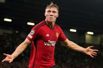 ميلان الإيطالي في مفاوضات مع مانشستر يونايتد الإنجليزي لضم هويلوند