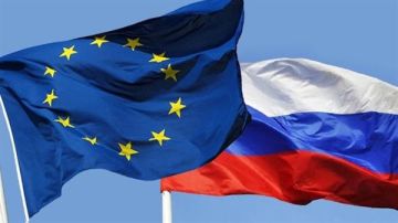 أستاذ علوم سياسية: العقوبات الأوروبية على روسيا إفلاس سياسي