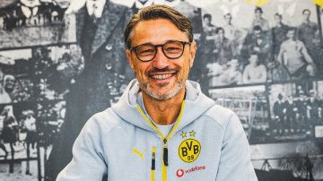 بوروسيا دورتموند يجدد الثقة في نيكو كوفاتش حتى صيف 2027