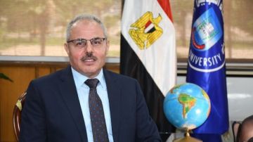 رئيس جامعة قناة السويس: مجلس الشيوخ يمثل ركيزة أساسية في الحياة النيابية رئيس جامعة قناة السويس: مجلس الشيوخ يمثل ركيزة أساسية في الحياة النيابية