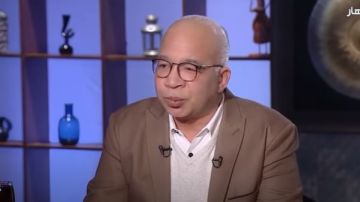 شريف الدسوقي يكشف حقيقة تسبب بدرية طلبة في بتر قدمه