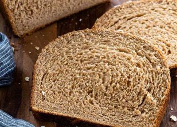 طريقة عمل الخبز الأسمر .. صحي ومفيد لمرضى السكر