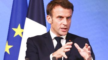 ماكرون: علينا أن نتذكر ميل روسيا إلى عدم الوفاء بالتزاماتها