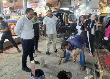 هبوط أرضي مفاجئ بشارع الجمهورية في بني مزار بالمنيا