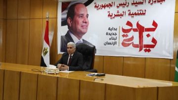 أنيس سكرتيرا عاما لمحافظة المنيا.. ويؤكد: ترسيخ مبدأ العمل بروح الفريق أنيس سكرتيرا عاما لمحافظة المنيا.. ويؤكد: ترسيخ مبدأ العمل بروح الفريق