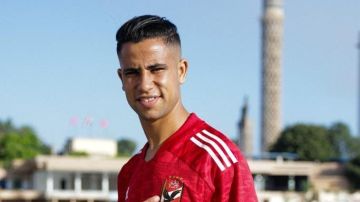 تطورات مفاجئة في موقف رضا سليم من الاستمرار مع الأهلى