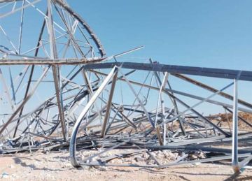 لمدة ساعتين.. عطل فني يحرم مدينة العدوة و3 قري بالمنيا من الكهرباء لمدة ساعتين.. عطل فني يحرم مدينة العدوة و3 قري بالمنيا من الكهرباء