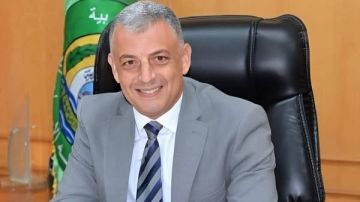 محافظ الإسماعيلية يوجه بإيقاف عمل عمال النظافة خلال أوقات الذروة بالموجة الحارة