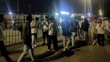 مهرجان العلمين.. توافد الجمهور بكثافة إلى حفل ويجز وDizzy وناصر وخالد