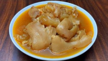 هل الكولاجين المتواجد في الكوارع مفيد للجسم؟ .. خبير تغذية يكشف مفاجأة هل الكولاجين المتواجد في الكوارع مفيد للجسم؟ .. خبير تغذية يكشف مفاجأة