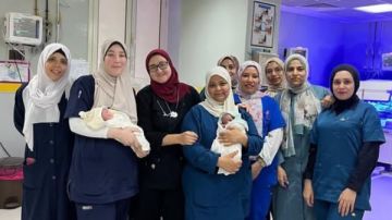 90 يوما.. قصة ملحمة داخل مستشفى أطفال بنها لإنقاذ طفلين بوزن 900 جرام