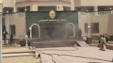 معمل جنائي ومعاينة.. تفاصيل التحقيقات في حريق مسرح محمد صبحي بمدينة سمبل صور