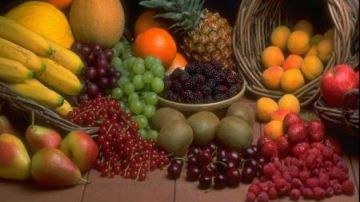 تسبب مرضا مزمنا.. احذر تناول هذه الفاكهة بكثرة