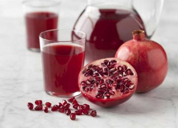 كنز غذائي.. أهم فوائد الرمان الصحية (تعرف عليها) كنز غذائي.. أهم فوائد الرمان الصحية (تعرف عليها)