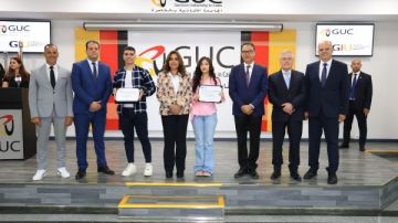 الجامعة الألمانية تسلم أوائل الثانوية العامة 69 منحة للدراسة بكلياتها