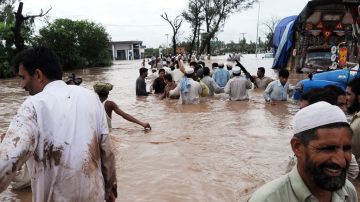 فاجعة بونر: أكثر من 270 قتيلا ومئات المفقودين في فيضانات شمال غرب باكستان