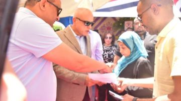 في أول أيام انتخابات الشيوخ.. محافظ الأقصر يتفقد لجان التصويت بالطود في أول أيام انتخابات الشيوخ.. محافظ الأقصر يتفقد لجان التصويت بالطود