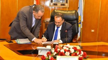 محافظ أسيوط يعتمد نتيجة الدور الثاني للشهادة الإعدادية بنسبة نجاح 71.43 للعامة و85.15 للمهنية