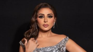 مريت بمنحة صعبة.. أنغام تبكي في رسالة صوتية بعد تعرضها لوعكة صحية مريت بمنحة صعبة.. أنغام تبكي في رسالة صوتية بعد تعرضها لوعكة صحية