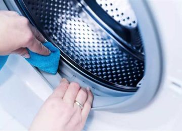 هتخلي هدومك تتنفس.. طريقة تنظيف حلة غسالتك للتخلص من الروائح والرطوبة هتخلي هدومك تتنفس.. طريقة تنظيف حلة غسالتك للتخلص من الروائح والرطوبة