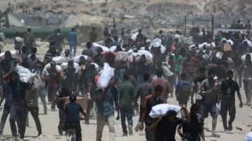 الأردن: مستوطنون اعتدوا على قافلة مساعدات متجهة إلى غزة