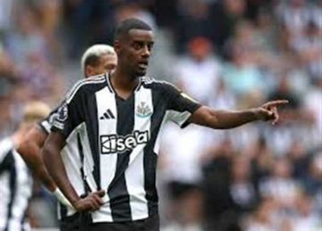 بعد تمرده.. إيزاك يعود إلى تدريبات نيوكاسل