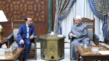 كازاخستان تجدد دعوتها لشيخ الأزهر للمشاركة في افتتاح قمة زعماء الأديان