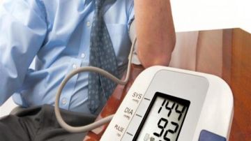 مواد طبيعية وعادات صحية تعالج الضغط العالي