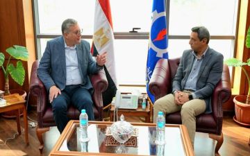 وزير البترول ومحافظ السويس يبحثان سبل تعزيز التعاون المشترك وزير البترول ومحافظ السويس يبحثان سبل تعزيز التعاون المشترك