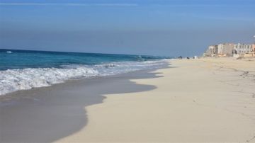 لماذا تكثر حالات الغرق في شواطئ غرب الإسكندرية؟ لماذا تكثر حالات الغرق في شواطئ غرب الإسكندرية؟