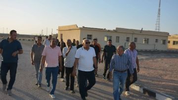 محافظ الوادى الجديد يتفقد المقر الجديد لخدمات التأمين الصحي بمركز الفرافرة