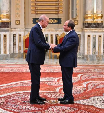 مصر وتركيا توقعان اتفاقا يزيد من مخاوف إسرائيل