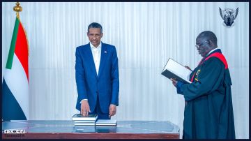 شبح الانقسام يهدد السودان.. دقلو يؤدي اليمين رئيسا لحكومة موازية