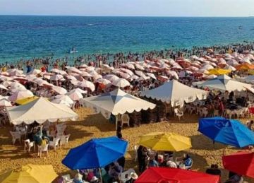 كاملة العدد.. الموجة الحارة تغلق معظم شواطئ الإسكندرية في إجازة الجمعة (صور) كاملة العدد.. الموجة الحارة تغلق معظم شواطئ الإسكندرية في إجازة الجمعة (صور)