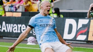 وولفرهامبتون ضد مان سيتي بداية رباعية لأبناء جوادريولا.. وهالاند يسجل هدفين