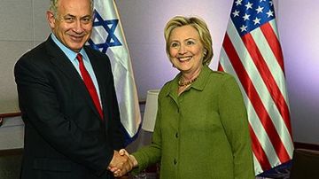 هيلاري كلينتون: نتنياهو أهدر اللحظة الذهبية للسلام بعد الحرب مع إيران