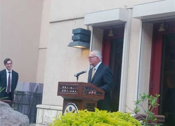 وزير الخارجية الأسبق: مبادرة تكريم أوائل الثانوية بالسفارة الأمريكية بالقاهرة تعزز الثقة بين الشعبين