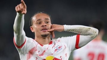 تشافي سيمونز يقترب من البريميرليج .. وصراع لندني يشتعل قبل غلق الميركاتو تشافي سيمونز يقترب من البريميرليج .. وصراع لندني يشتعل قبل غلق الميركاتو